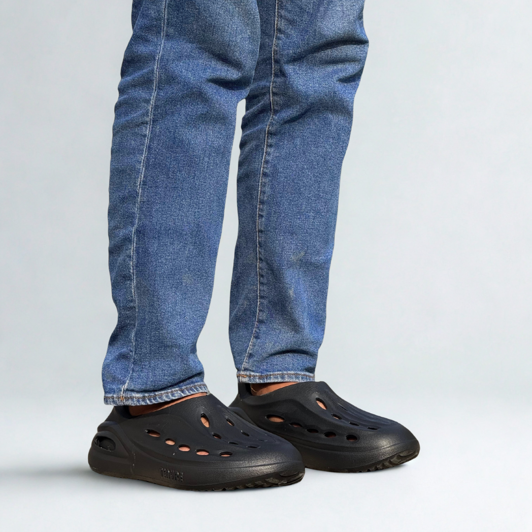 Breathable Dragon - Clogs