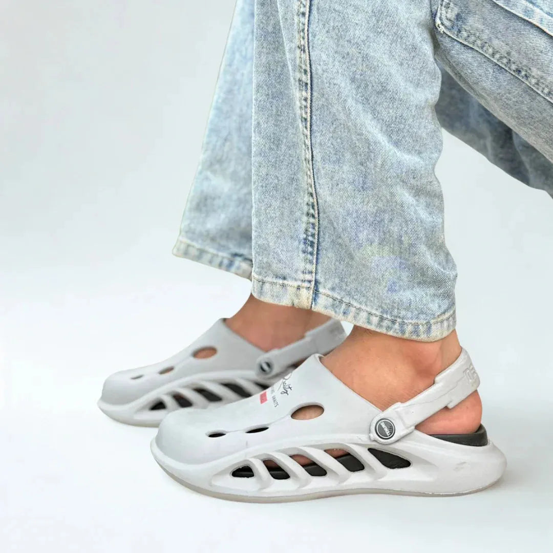 Beach Sandals - Clogs - Heeluxe.pk